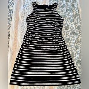 Gap a-line dress, jersey material, pockets, knee length